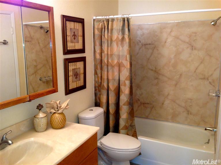 920 Arnold St, Davis, CA 95618 photo 6