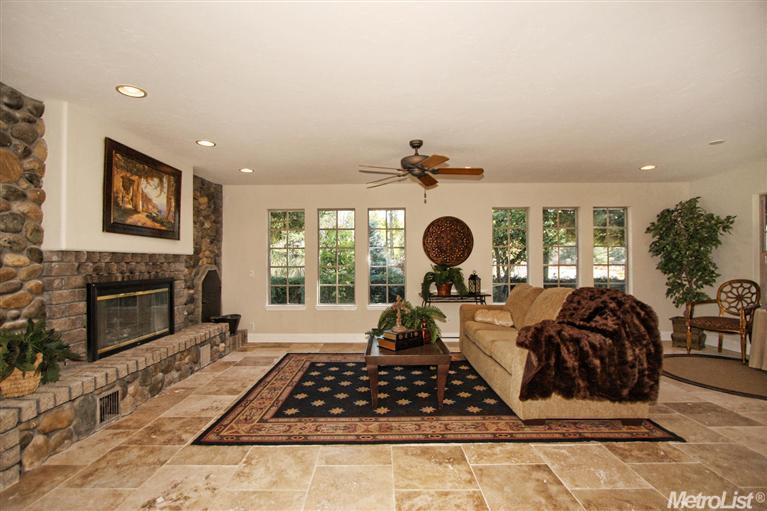 4459 Barrett Rd, Carmichael, CA 95608 photo 12