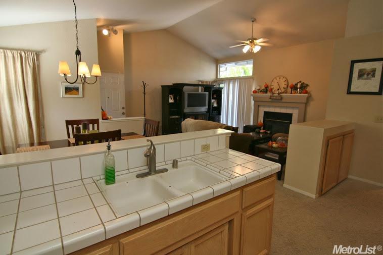 4852 Clydebank Way, Antelope, CA 95843 photo 10
