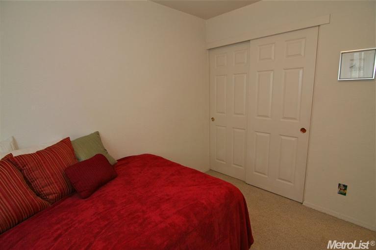 4852 Clydebank Way, Antelope, CA 95843 photo 12
