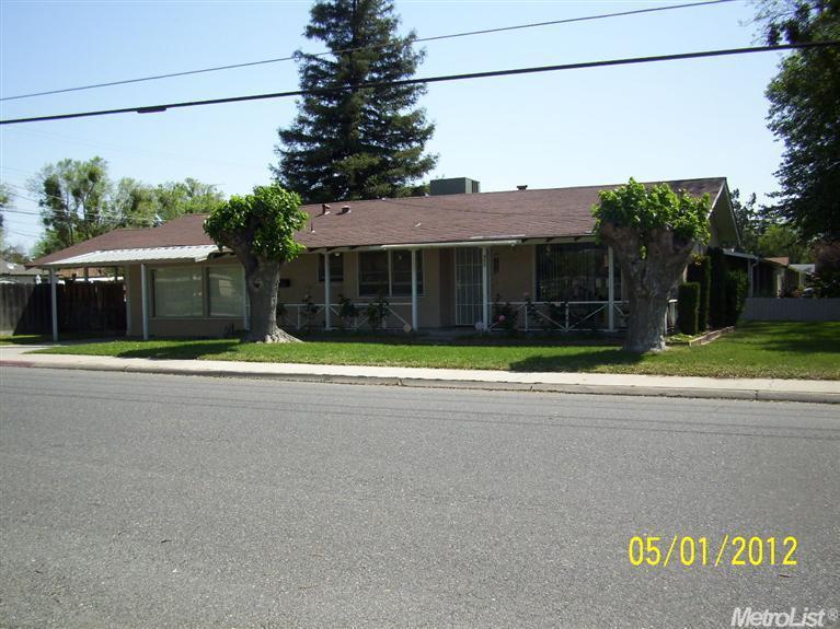 400 Colfax Ave, Modesto, CA 95354 photo 1