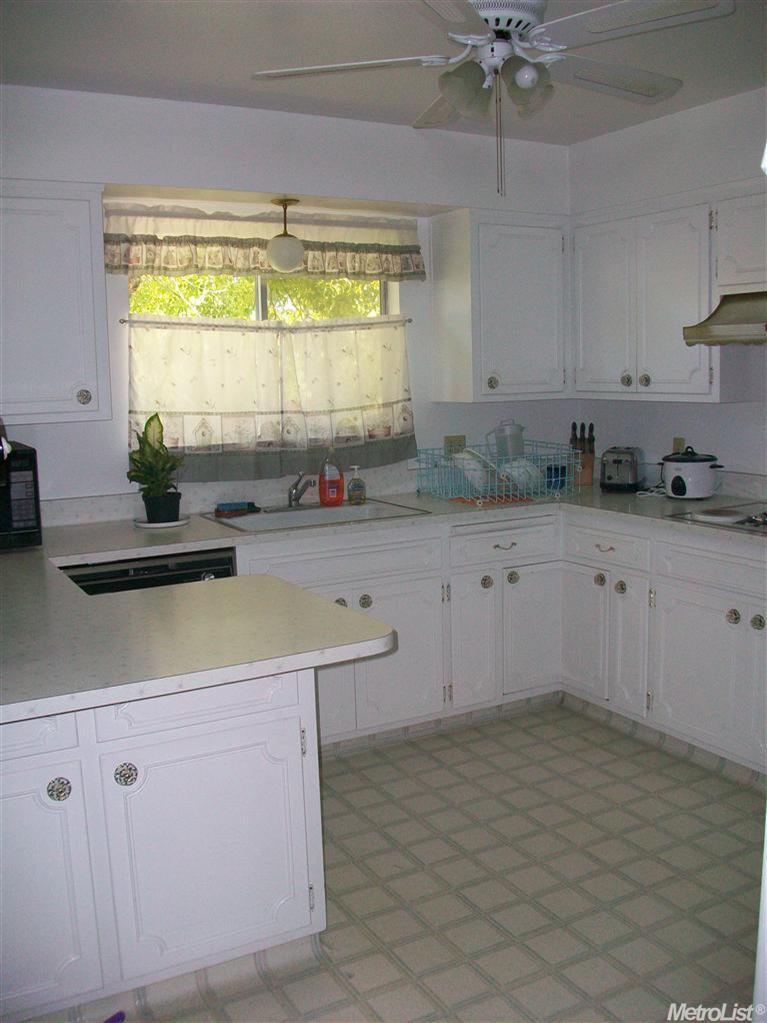 2744 Leoleta Way, Carmichael, CA 95608 photo 4