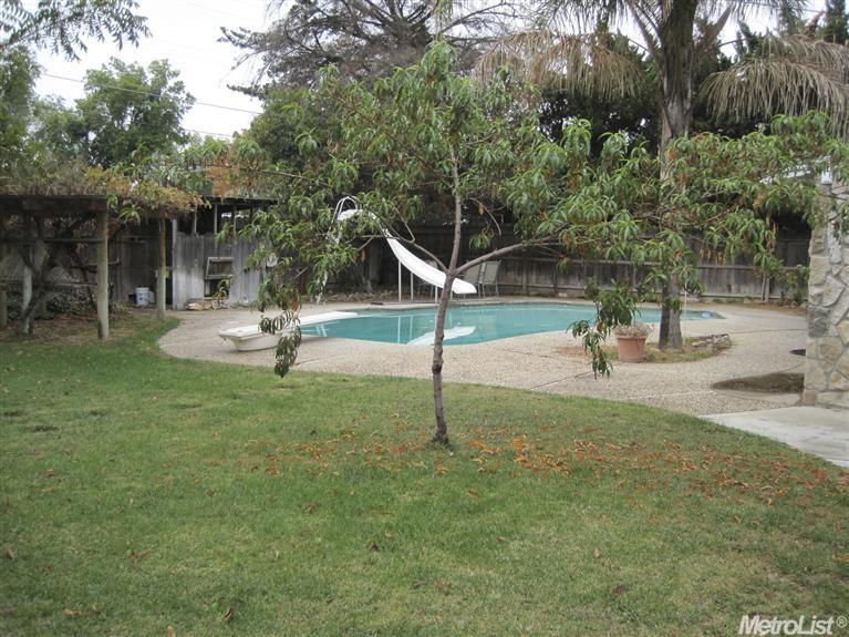 2220 Pacific Ave, Modesto, CA 95354 photo 12