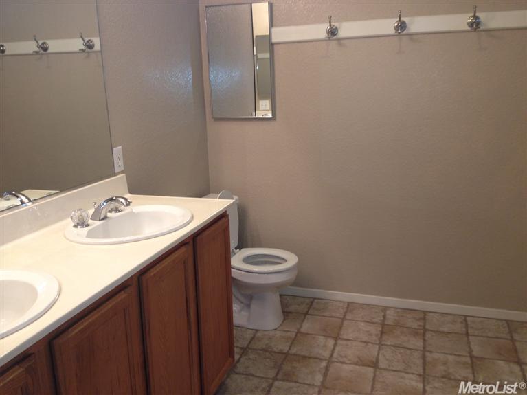 4303 Stromford Way, Mather, CA 95655 photo 11