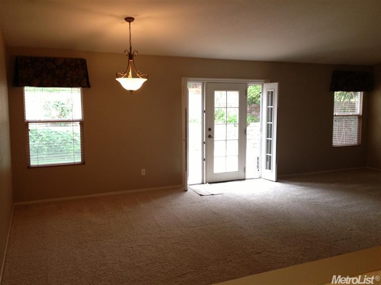 4303 Stromford Way, Mather, CA 95655 photo 4