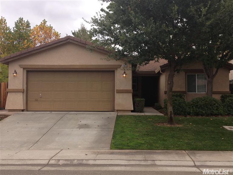 4303 Stromford Way, Mather, CA 95655 photo 1