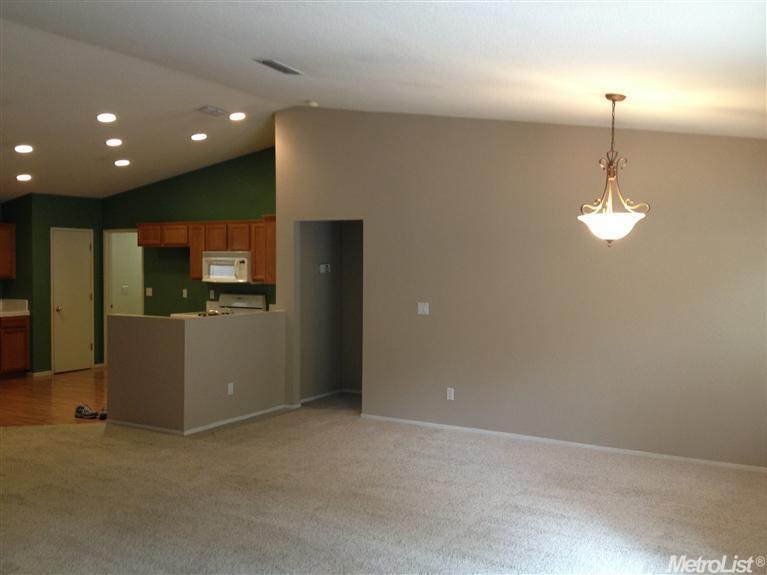 4303 Stromford Way, Mather, CA 95655 photo 6