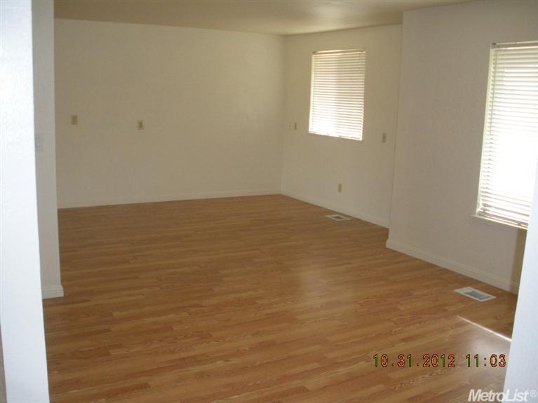 101 Artesia Rd, Elverta, CA 95626 photo 3