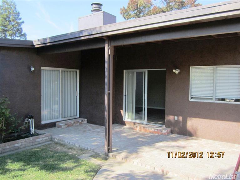 1528 Meadow Grove St, Modesto, CA 95355 photo 10
