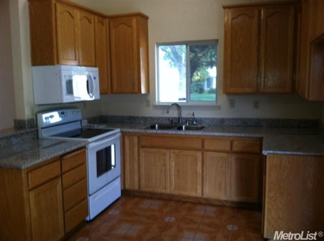 3012 Fireweed Way, Modesto, CA 95350 photo 6