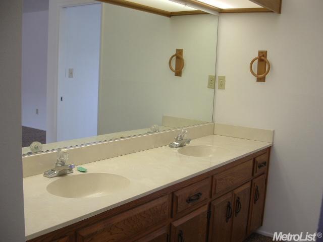 228 El Cajon Ave, Davis, CA 95616 photo 13