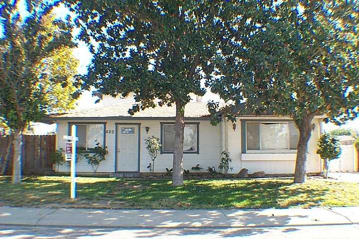 620 Mayfair Ave, Modesto, CA 95357 photo 1