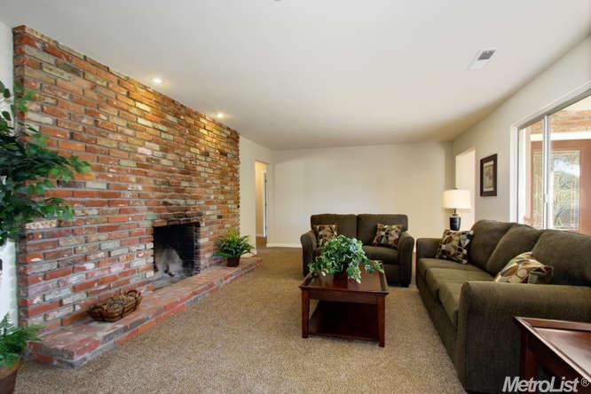 5225 Vale Dr, Carmichael, CA 95608 photo 12