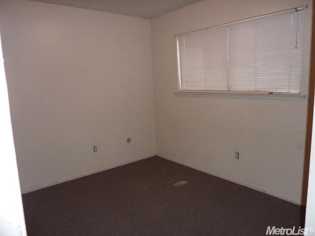 2909 Bateman Ln, Modesto, CA 95354 photo 12
