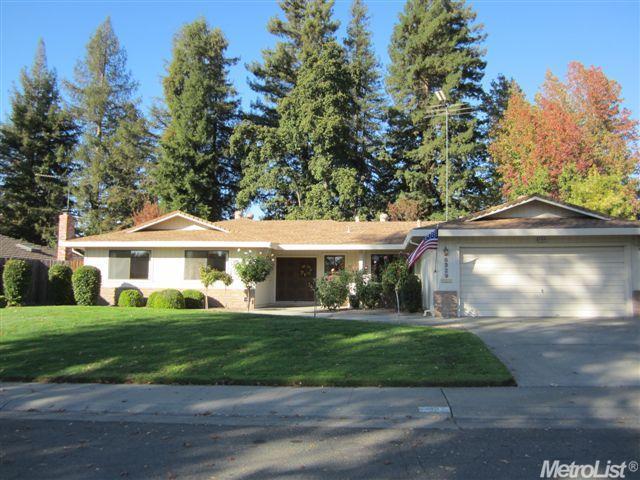 6329 Hillrise Dr, Carmichael, CA 95608 photo 2