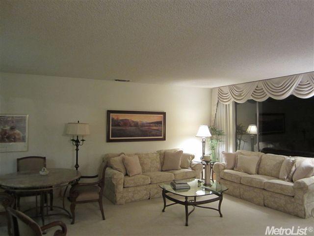 6329 Hillrise Dr, Carmichael, CA 95608 photo 5