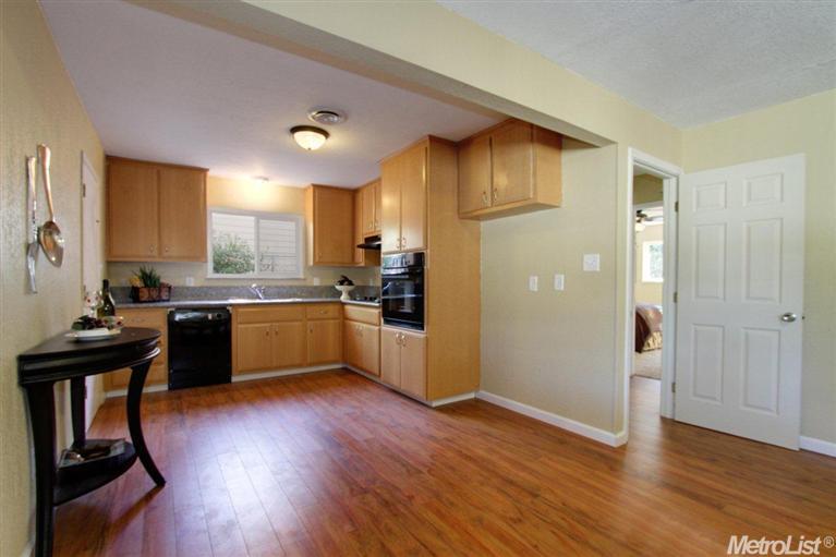 5925 Marlin Cir, Carmichael, CA 95608 photo 11