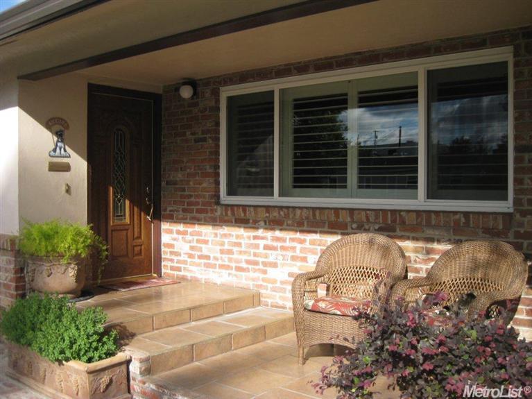 255 Charles St, Lodi, CA 95240 photo 4