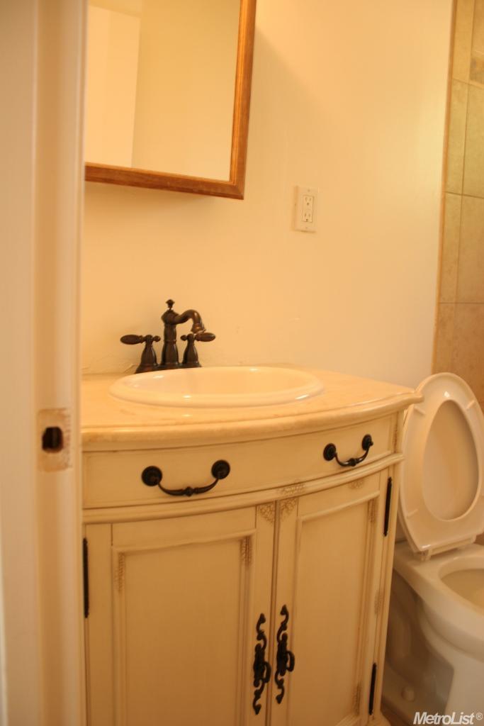 445 Elverta Rd, Elverta, CA 95626 photo 4