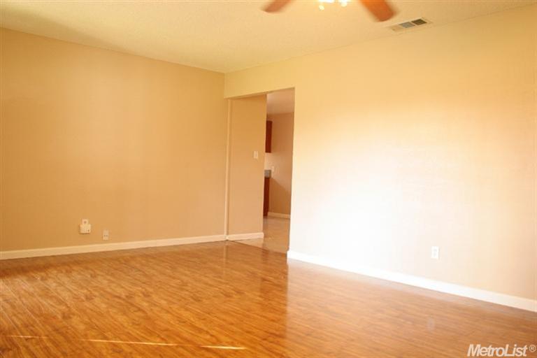 445 Elverta Rd, Elverta, CA 95626 photo 7