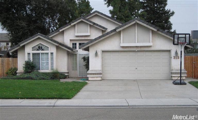 315 Meyenberg Ave, Ripon, CA 95366 photo 1