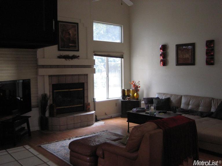 315 Meyenberg Ave, Ripon, CA 95366 photo 3