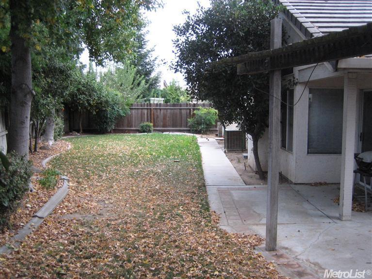 315 Meyenberg Ave, Ripon, CA 95366 photo 6