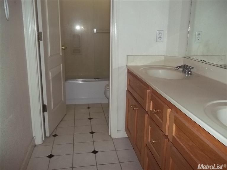 1425 Inspiration Dr, Modesto, CA 95357 photo 15