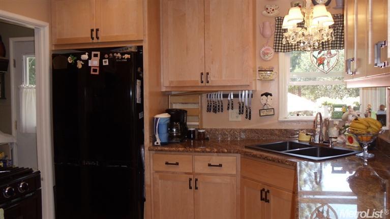 3219 Quail Dr, Placerville, CA 95667 photo 4