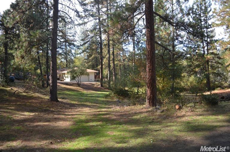1491 Highland Cir, Placerville, CA 95667 photo 3