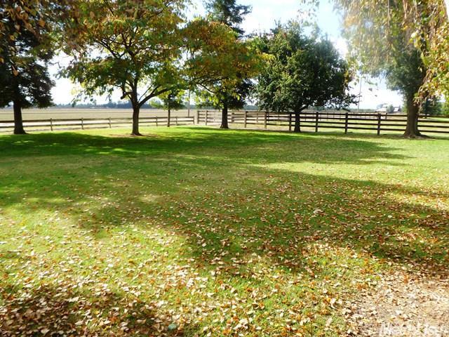 731 E Barnhart Rd, Turlock, CA 95382 photo 2