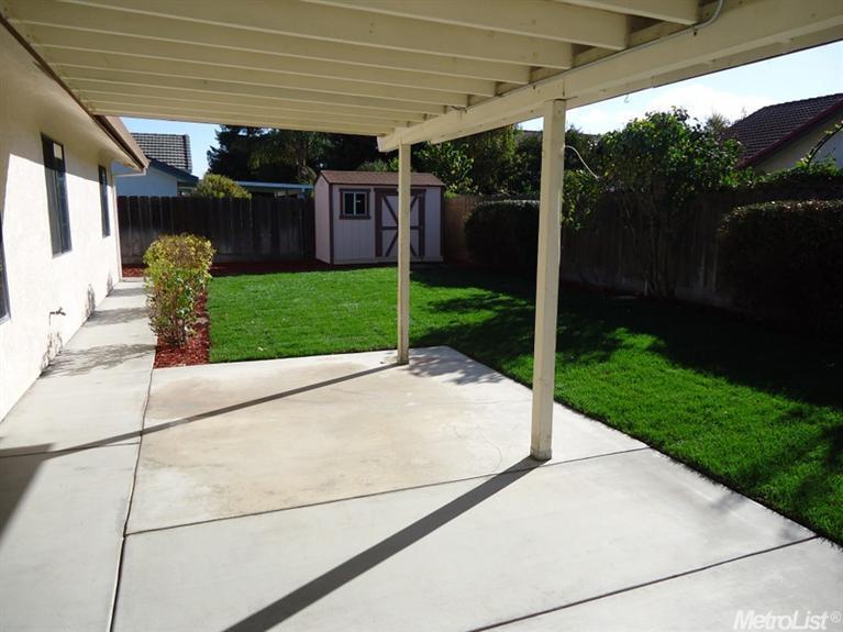 1668 Brookside Dr, Manteca, CA 95336 photo 14