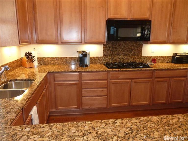 2056 Devonport Loop, Roseville, CA 95747 photo 5