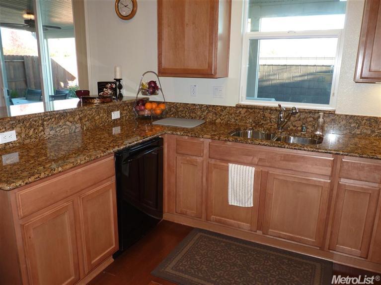 2056 Devonport Loop, Roseville, CA 95747 photo 7