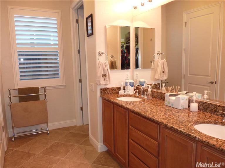 2056 Devonport Loop, Roseville, CA 95747 photo 13