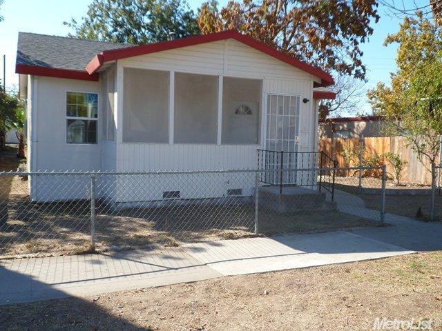 923 3rd St, Modesto, CA 95351 photo 1