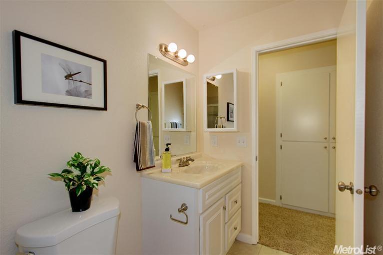 2128 E 8th St, Davis, CA 95618 photo 15