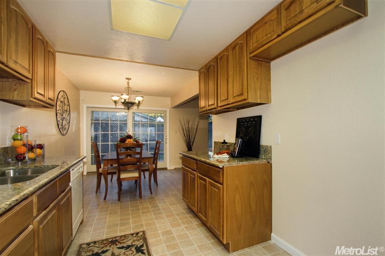 2128 E 8th St, Davis, CA 95618 photo 10