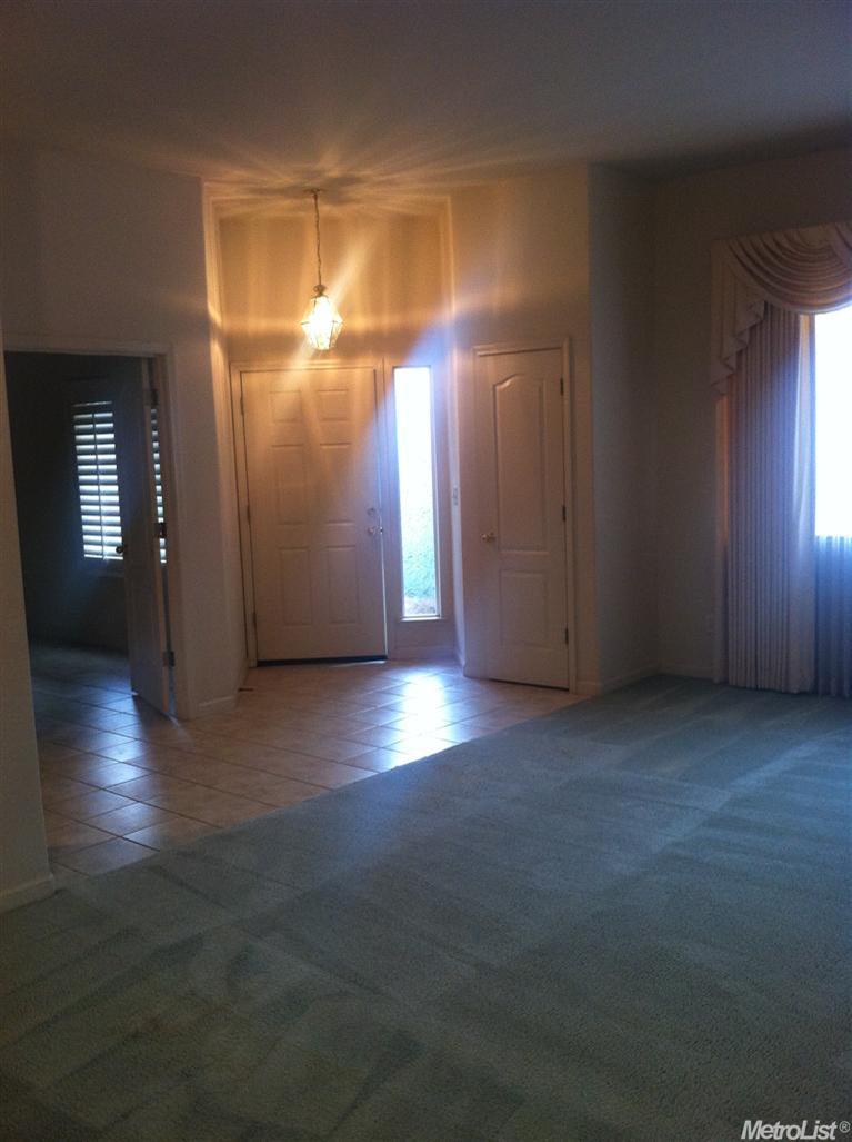 3409 Lauding Way, Modesto, CA 95355 photo 2