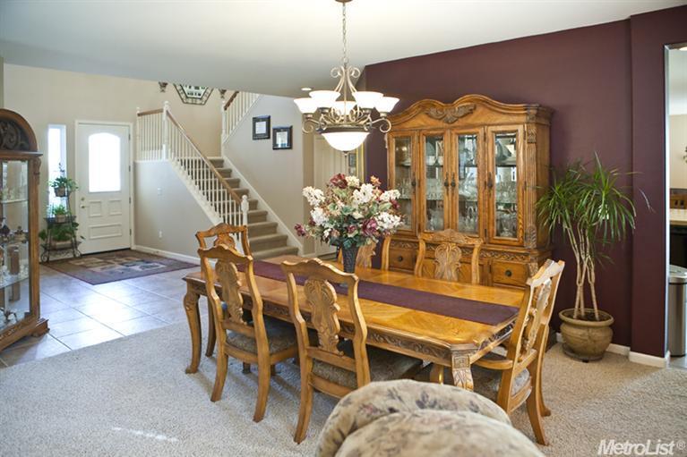 1744 W 4th St, Ripon, CA 95366 photo 3