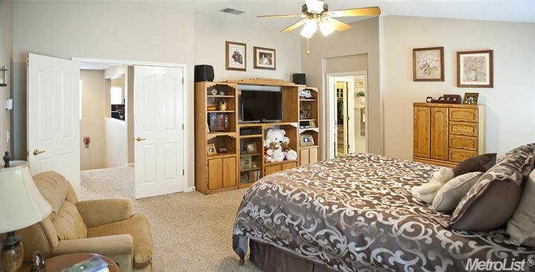 1744 W 4th St, Ripon, CA 95366 photo 10