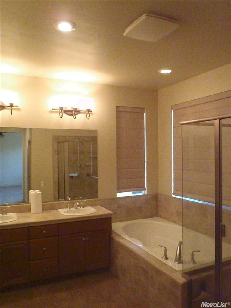 2324 Giannoni Way, Lodi, CA 95242 photo 7