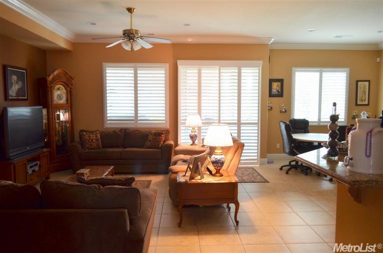 2412 Appleleaf Ln, Manteca, CA 95336 photo 9