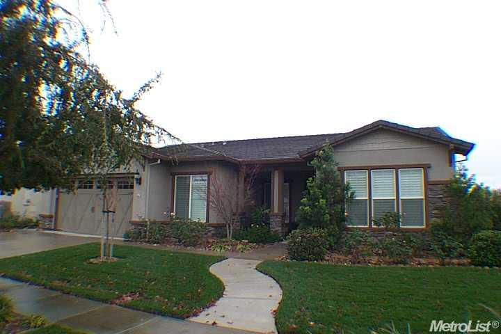 2412 Appleleaf Ln, Manteca, CA 95336 photo 2
