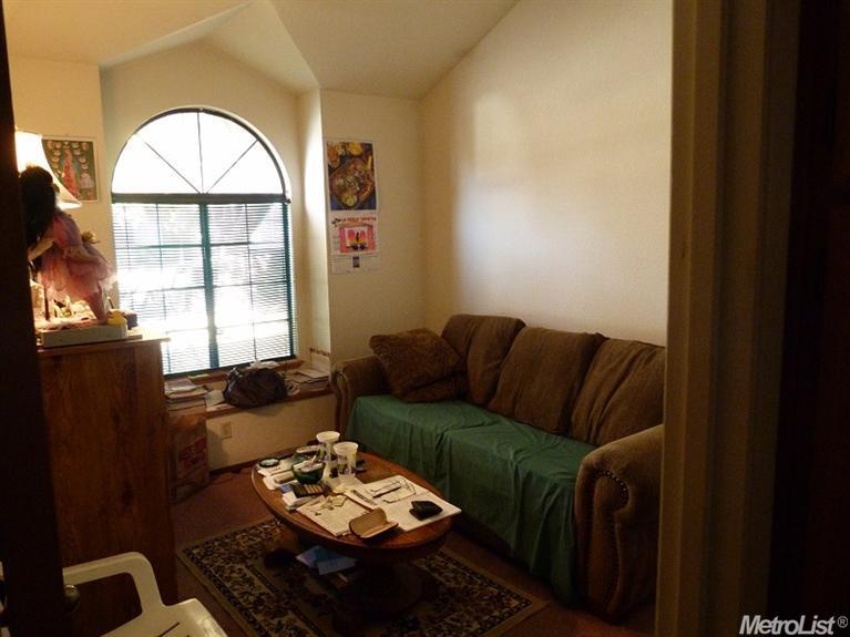 1228 Markham Ave, Modesto, CA 95358 photo 4