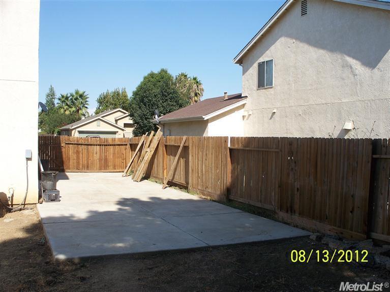 413 Peregrine Dr, Patterson, CA 95363 photo 8