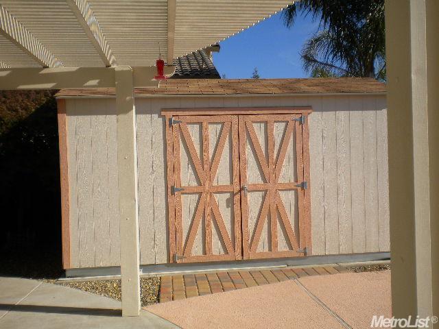 1054 Steele Way, Galt, CA 95632 photo 25