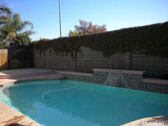1054 Steele Way, Galt, CA 95632 photo 19