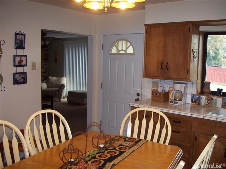 25461 N Eunice Ave, Acampo, CA 95220 photo 8