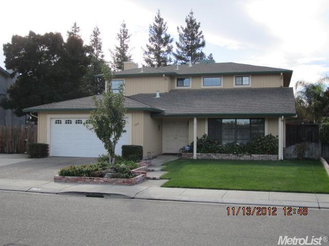 1053 Sunfish Dr, Manteca, CA 95337 photo 2